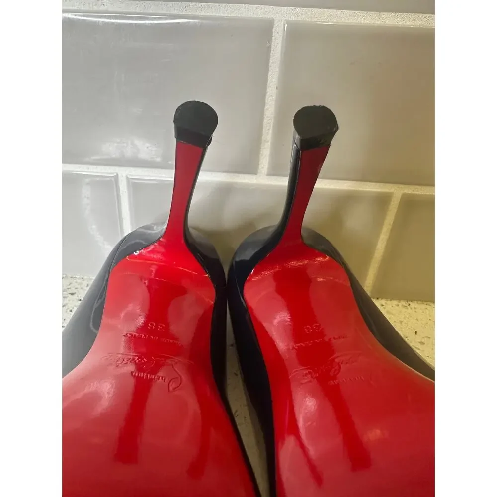 Christian Louboutin Navy Patent Leather Pointed-Toe Pumps - Size 38 (So Kate)